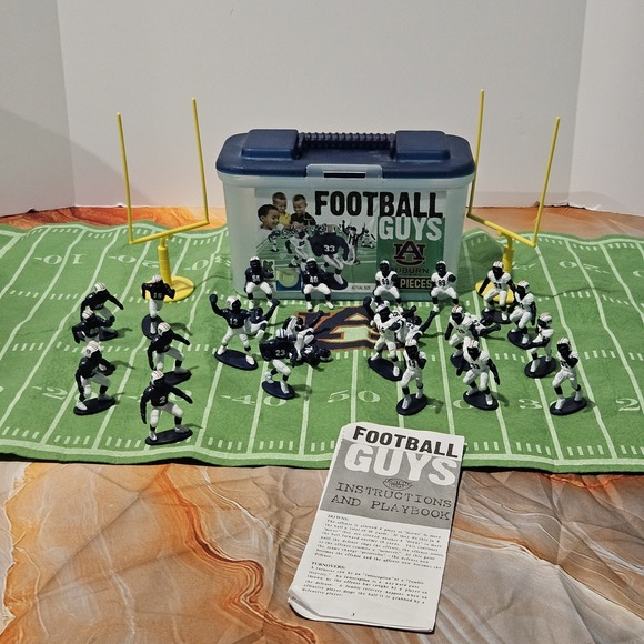 Kaskey Kids Other - Auburn Tigers Football Guys Playset 26 Players Complete Set Kaskey Kids